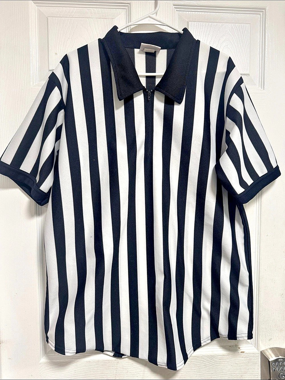 Teamwork Striped Athletic Jersey Black & White Size Large